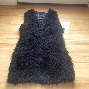 ME JANE GORGEOUS BLACK FAUX FUR VEST, REPOSHED ITS A LITTLE TOO SMALL FO…